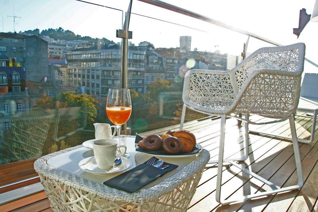Gran Hotel Nagari Boutique & Spa Vigo Exteriér fotografie A typical balcony in Vienna