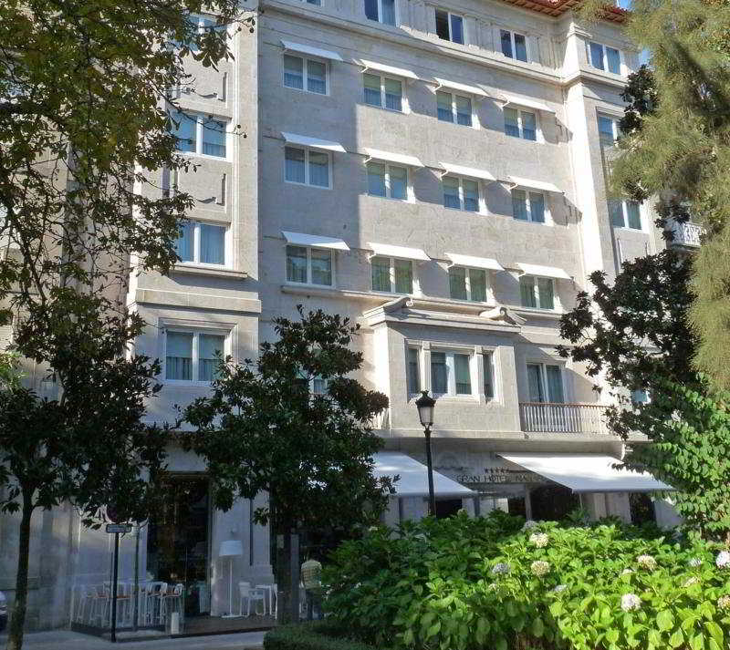 Gran Hotel Nagari Boutique & Spa Vigo Exteriér fotografie The building of the Academy of Athens