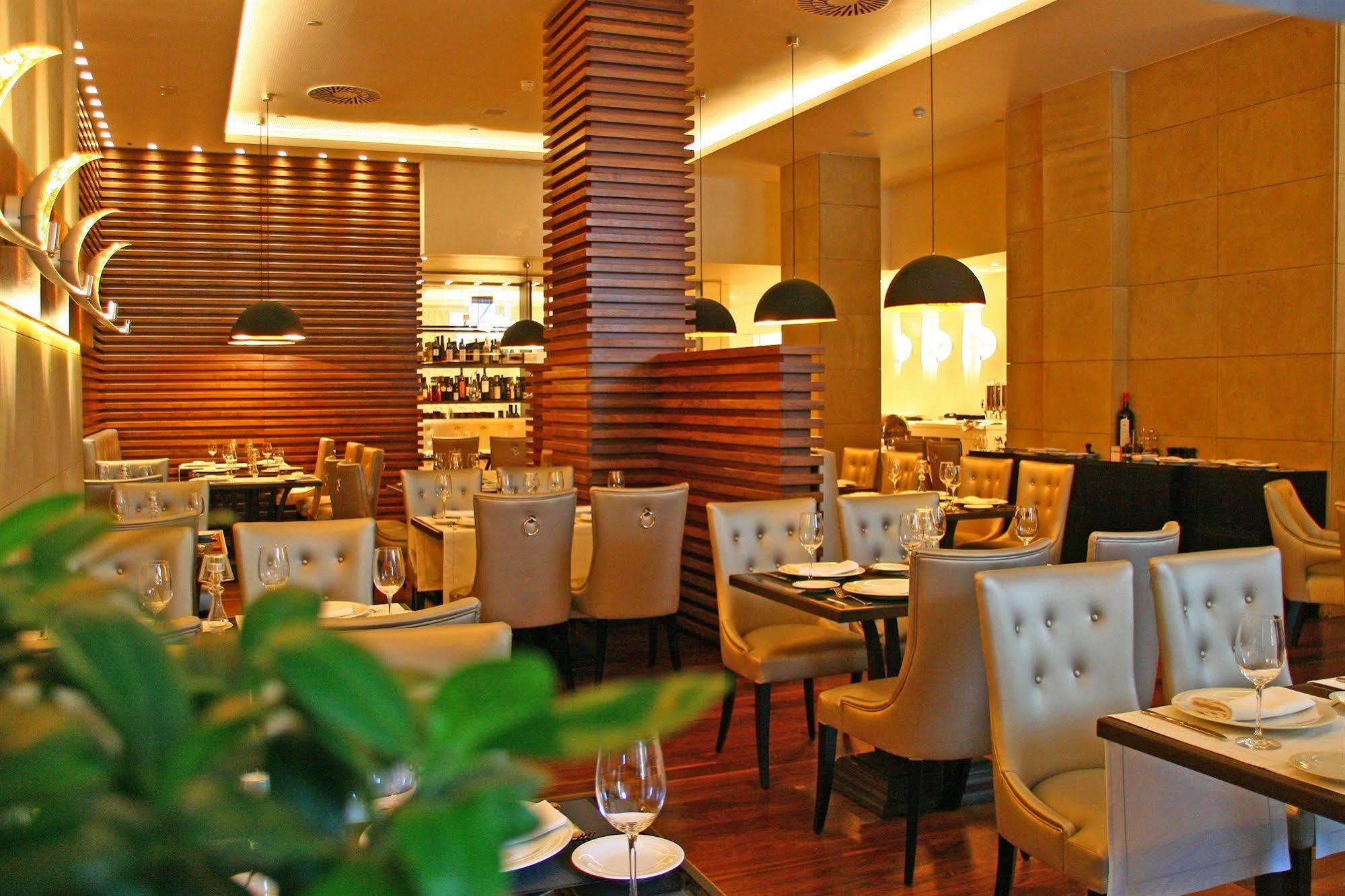 Gran Hotel Nagari Boutique & Spa Vigo Restaurace fotografie Restaurant in the hotel
