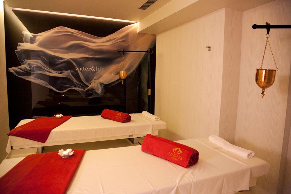 Gran Hotel Nagari Boutique & Spa Vigo Exteriér fotografie A treatment room at the spa